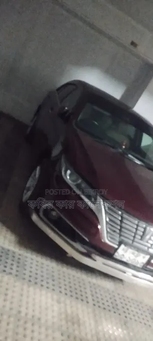 টয়োটা প্রমিও ২০১০ মেরুন