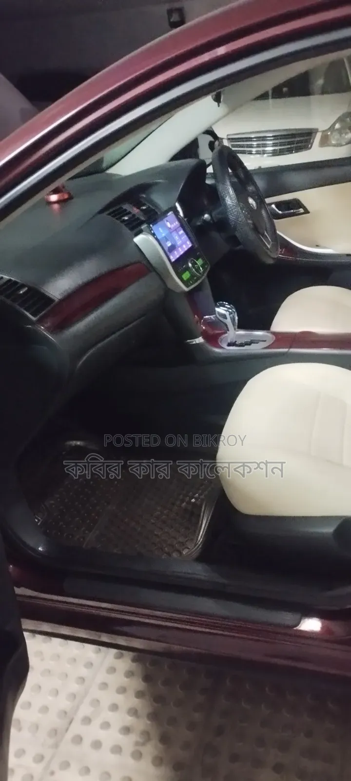টয়োটা প্রমিও ২০১০ মেরুন