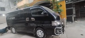টয়োটা হাইয়েস ২০০৫ কালো