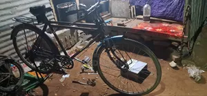 সাইকেল টি ফুল ফ্রেস কোন সমস্যা নাই টাকা লাগবো তাই বিক্রি করব