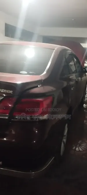 টয়োটা প্রিমিও ২০১০ মারুন