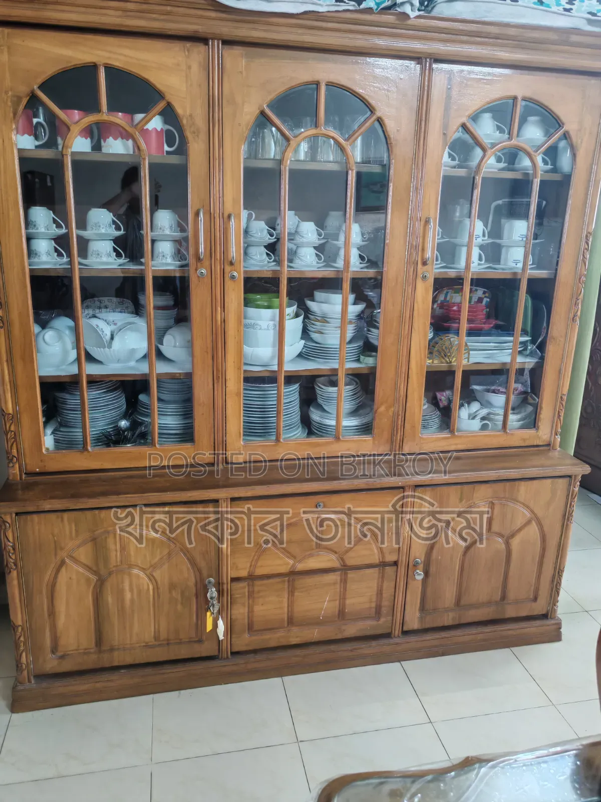 Teak wood showcase