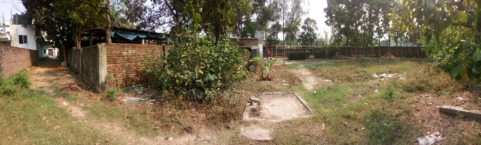 An Open Land for Rent With Boundary & a House.