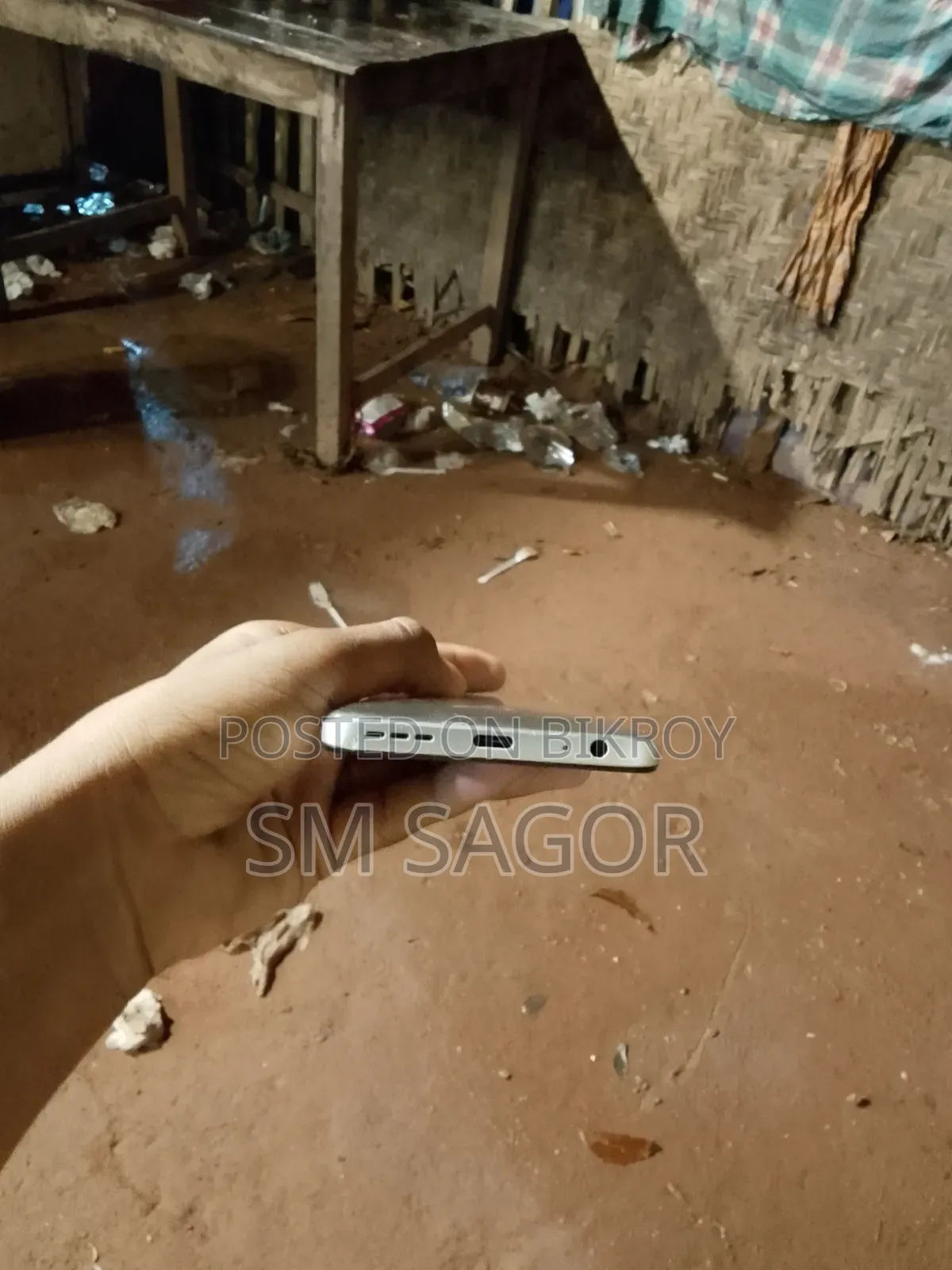 মটোরোলা মোটো জি৩২ ১২৮ জিবি সিলভার