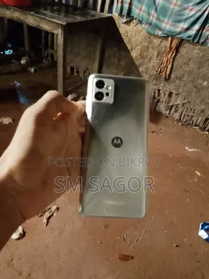 মটোরোলা মোটো জি৩২ ১২৮ জিবি সিলভার