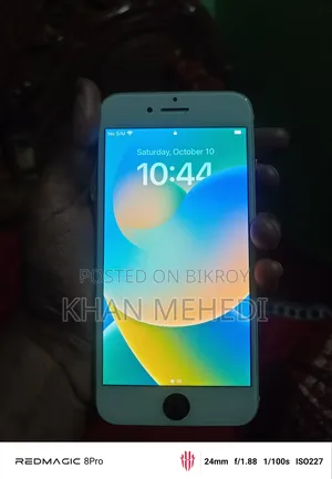 Apple iPhone 8 64 GB