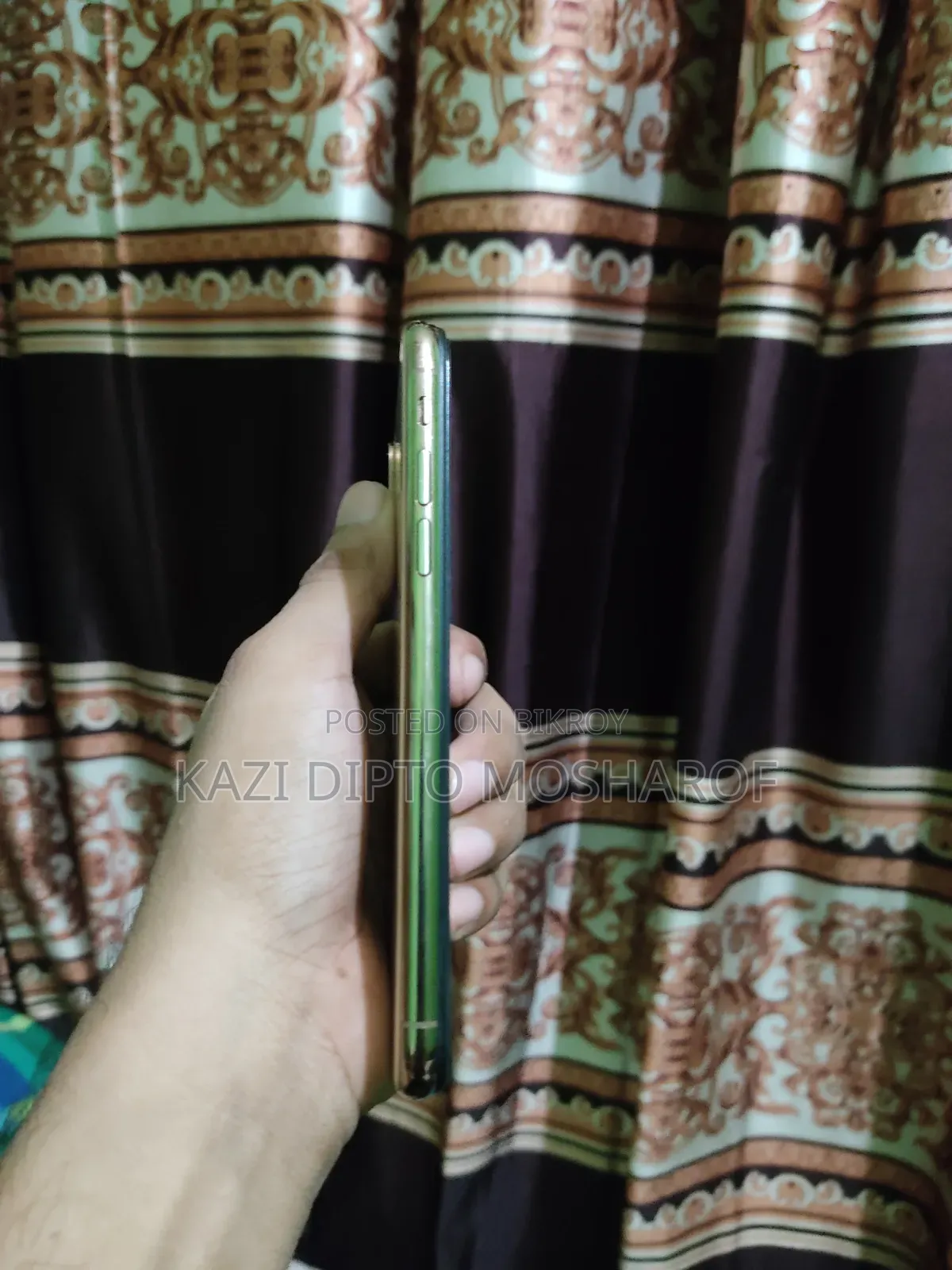 অ্যাপল আইফোন এক্সএস ২৫৬ জিবি গোল্ড