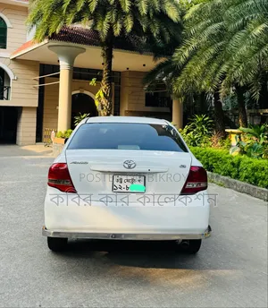 Toyota Axio 2008 White