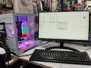 Desktop Computer Asus 16GB AMD HDD+SSD 256GB