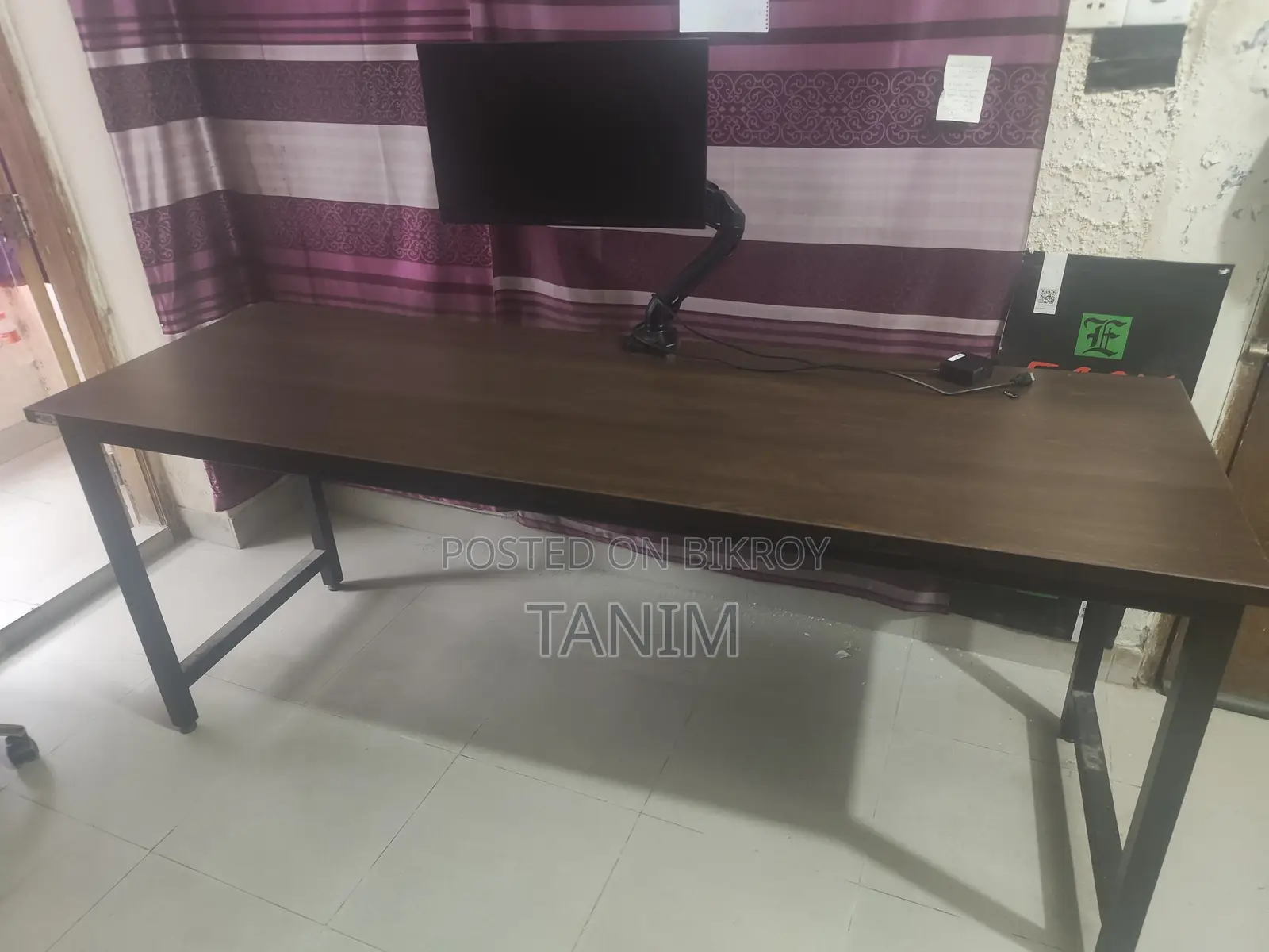গ্রিড মিনিমাল ডেস্ক টেবিল (৬ ফুট - ২ ফুট)