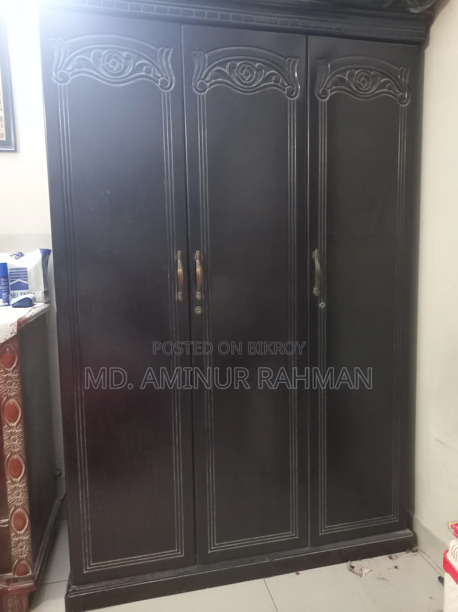 আলমারি ৩ ডোর