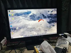 Desktop Computer HP 8GB Intel Core i5 SSD 256GB