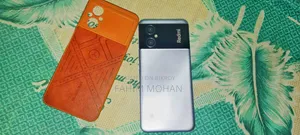 রিয়েলমি ১১ ১২৮ জিবি সিলভার