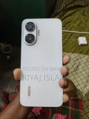 নতুন শাওমি রেডমি টার্বো ৪ প্রো ২৫৬ জিবি হোয়াইট