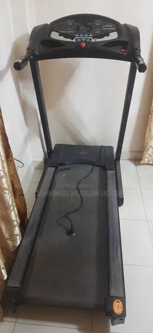 স্পোর্টট্র্যাক ট্রেডমিল