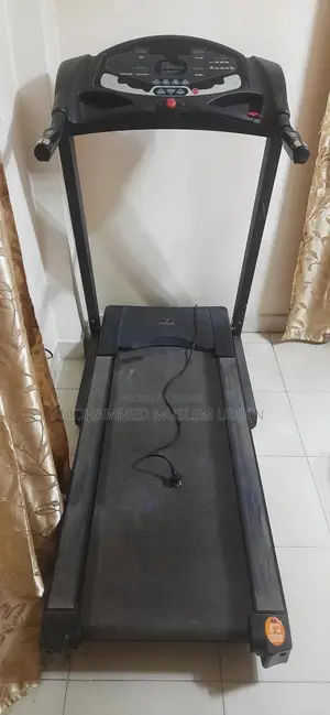 স্পোর্টট্র্যাক ট্রেডমিল