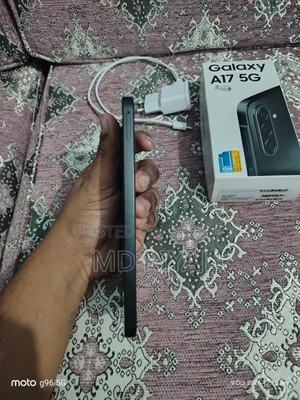 নতুন স্যামসাং গ্যালাক্সি এ১৭ ৫জি ১২৮ জিবি কালো