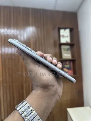 হনার ৪০০ প্রো ৫১২ জিবি সিলভার