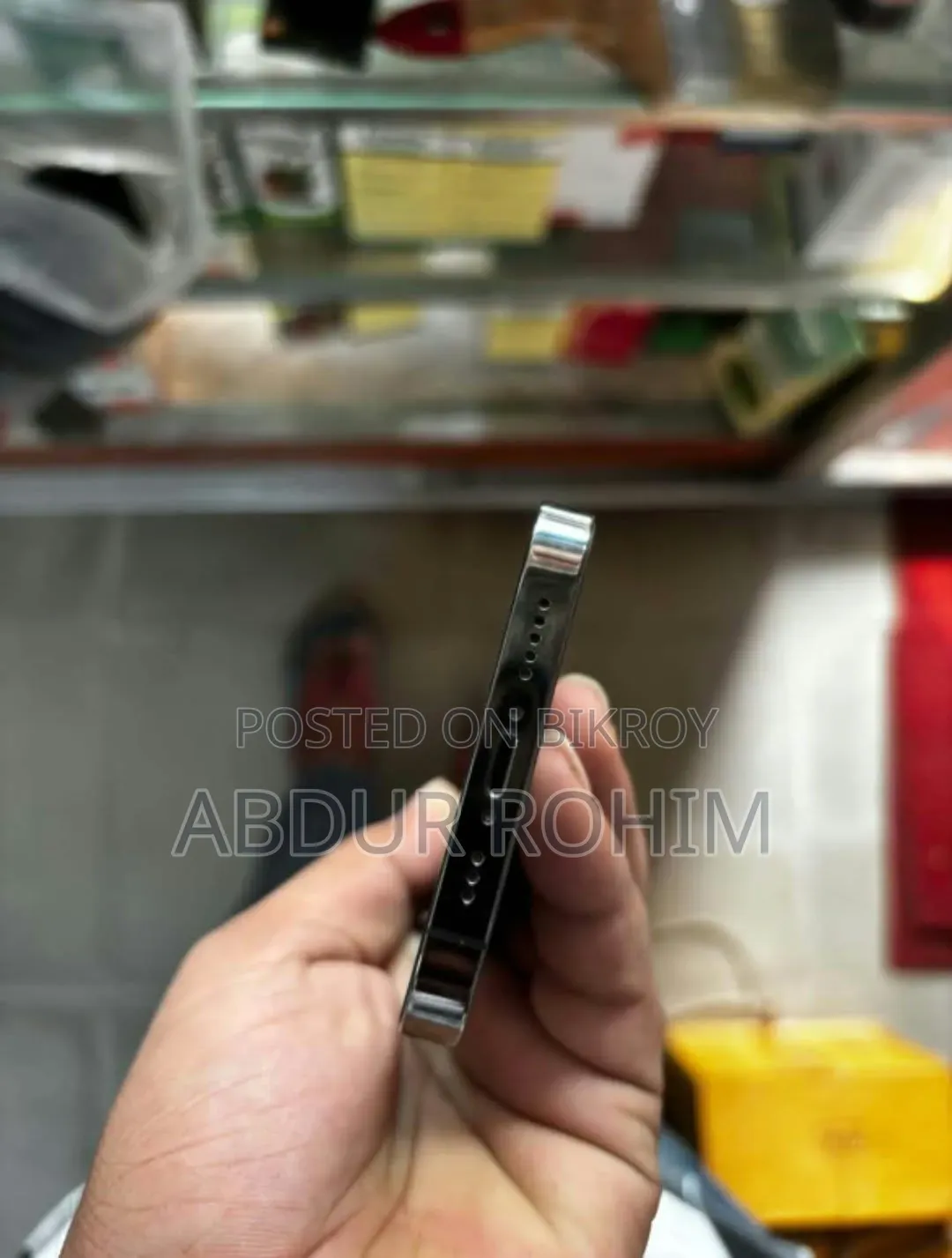 অ্যাপল আইফোন ১৩ প্রো ১২৮ জিবি ব্ল্যাক