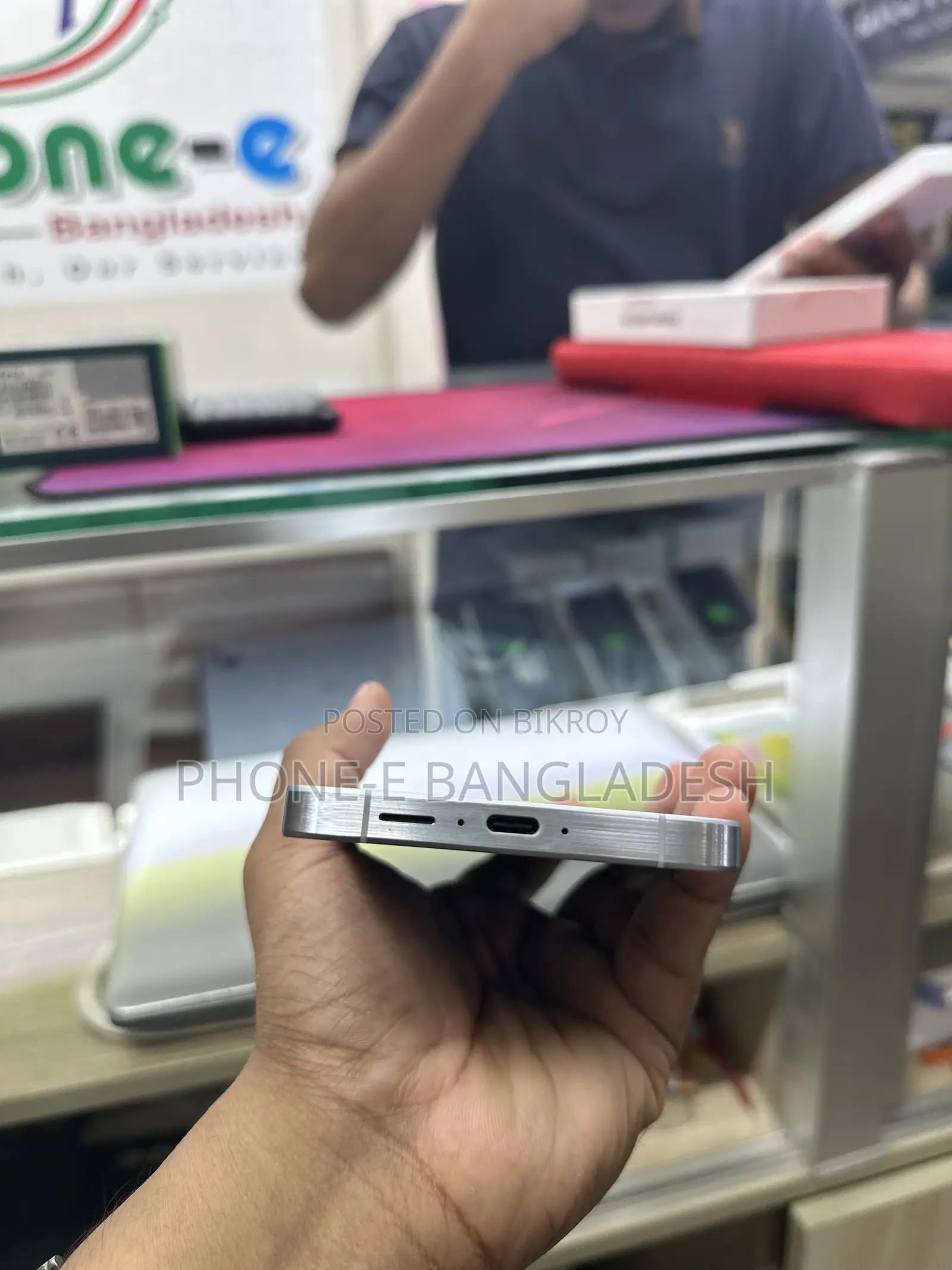 স্যামসাং গ্যালাক্সি এ৫৫ ২৫৬ জিবি সাদা