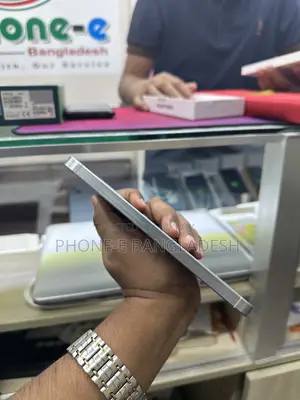 স্যামসাং গ্যালাক্সি এ৫৫ ২৫৬ জিবি সাদা