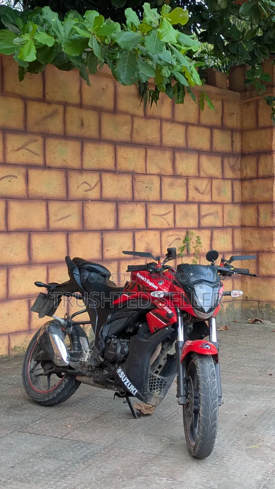 সুজুকি জিক্সার ২০১৭ রেড