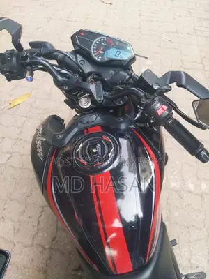 বাজাজ পালসার এন১৬০ ২০২৩ কালো