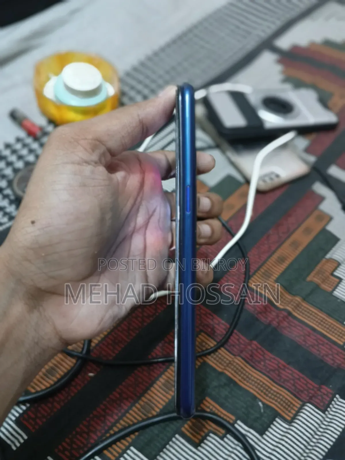 Oppo A3s ২৫৬ জিবি নীল