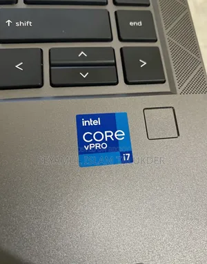 Laptop HP ZBook Firefly G8 16GB Intel Core i7 SSD 512GB
