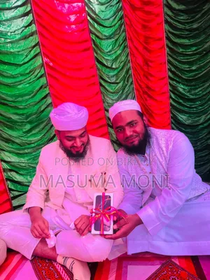 অ্যাপল আইফোন ১৬ প্রো ১২৮ জিবি হোয়াইট