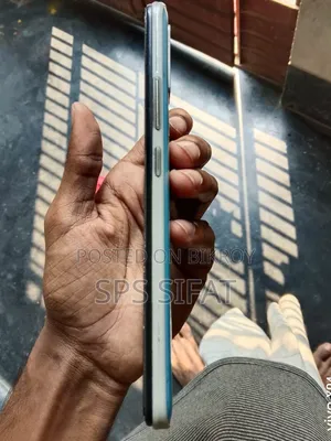 Vivo Y19 128 GB