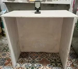 টেবিল বিক্রি