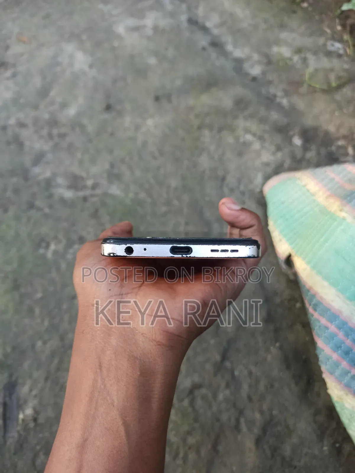 ইনফিনিক্স হট ৩০আই ১২৮ জিবি রোজ গোল্ড