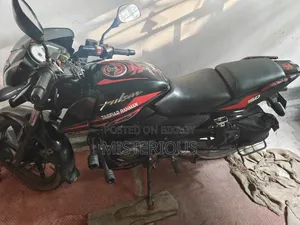 Bajaj Pulsar 150 2019 Black