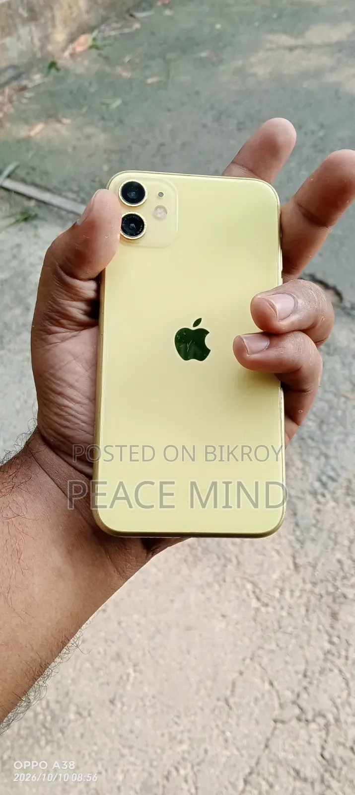 Apple iPhone 11 64 GB Yellow