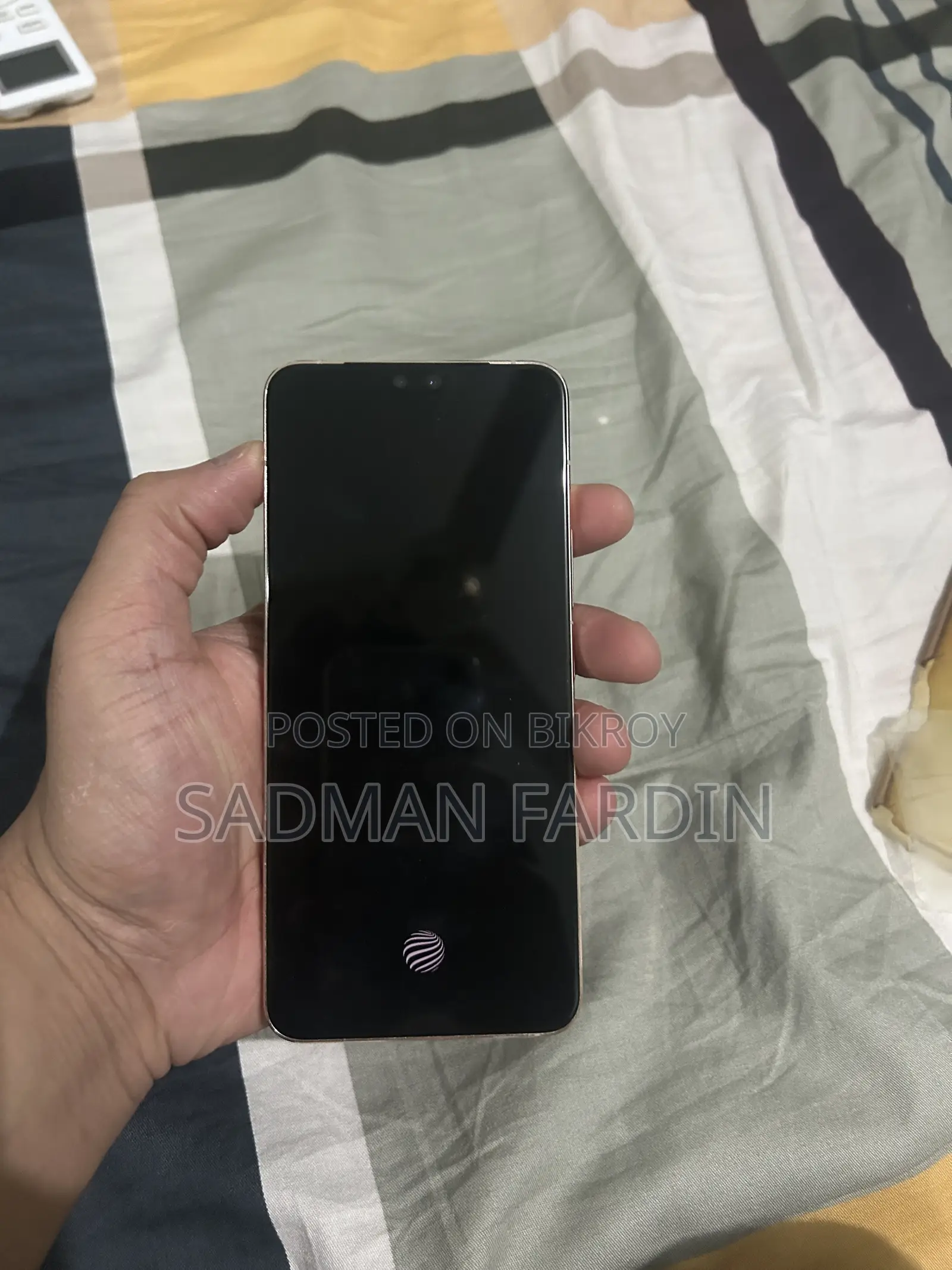 Vivo V23 128 GB Gold