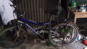 এই সাইকেলটি বিক্রয় করা হবে। যারা নিতে আগ্রহী তারাই কল করুন অথবা মেসেজ