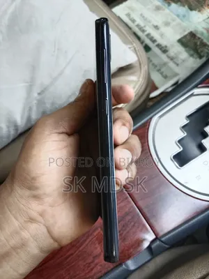 Samsung Galaxy A30 64 GB Black