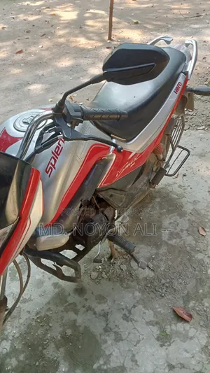 হিরো স্প্লেন্ডর ১১০ ২০২২ লাল
