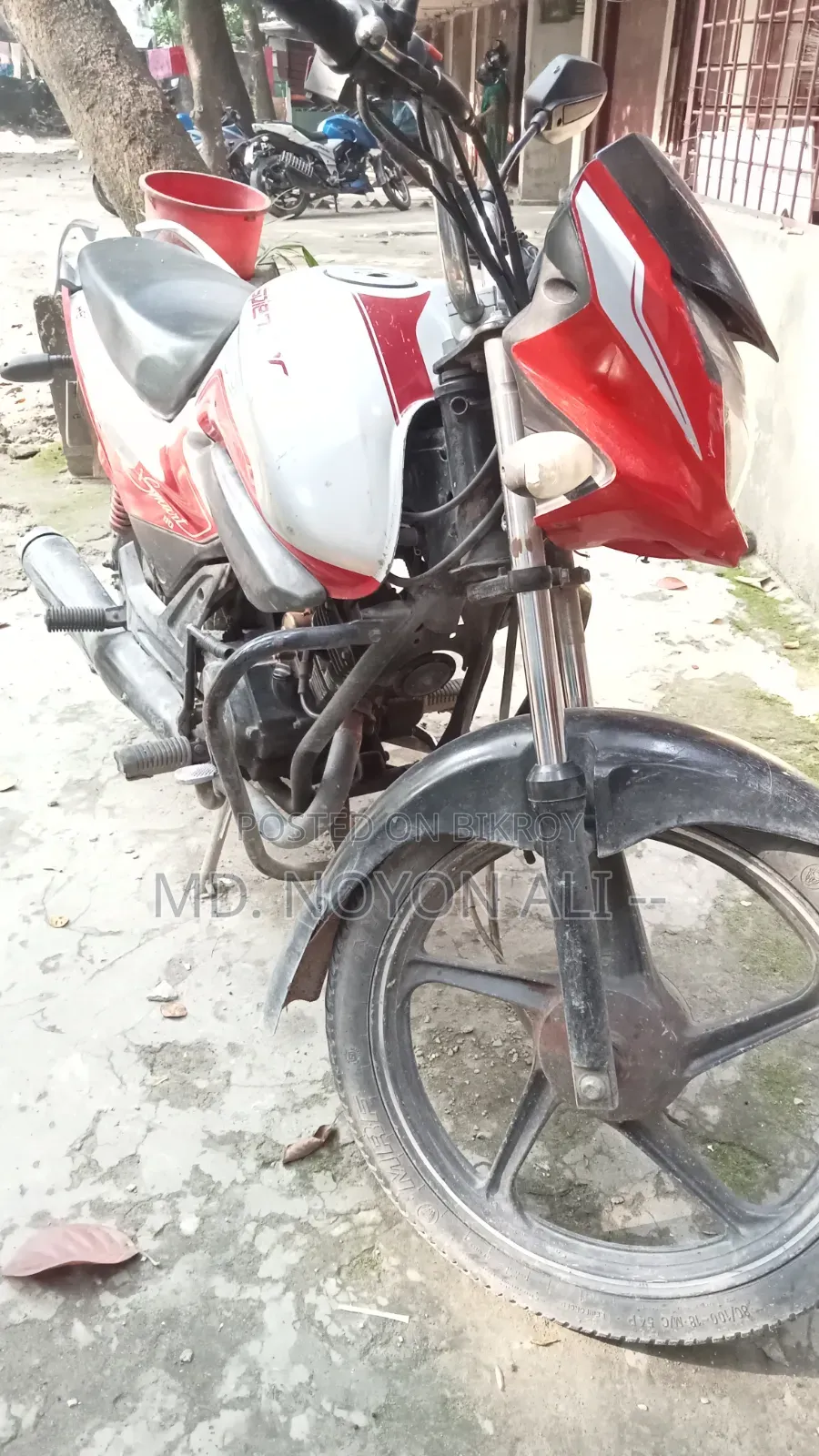 হিরো স্প্লেন্ডর ১১০ ২০২২ লাল