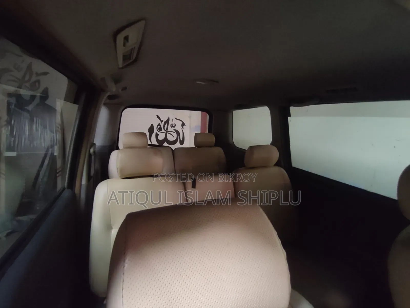 Toyota Noah 2.0 Front Wheel Drive 8 Seater 2003 Black