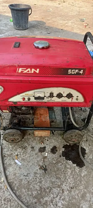 Garments Sewing Machine