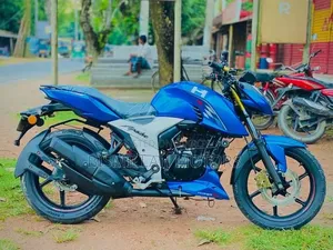 টিভিএস অ্যাপাচে আরটিআর ১৬০ ৪ভি ২০২২ নীল