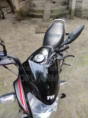 টিভিএস মেট্রো ২০২২ কালো