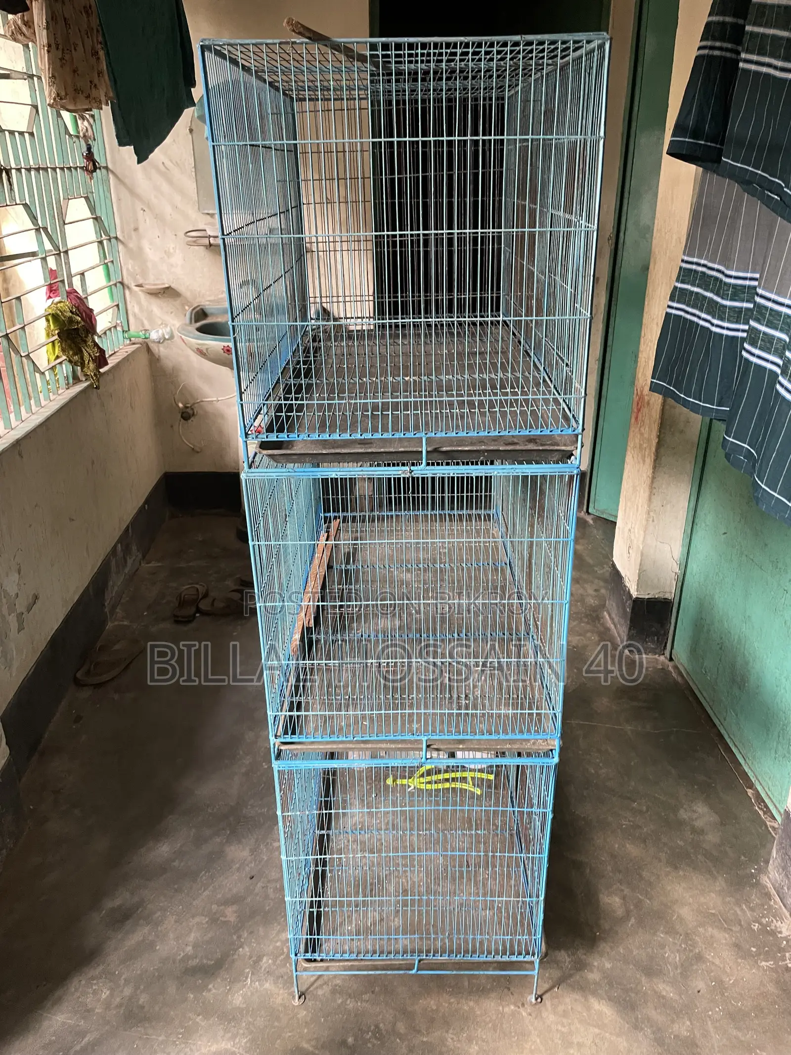 জরুরি ভিত্তিতে ৩ ধাপের বড় পাখির খাঁচা বিক্রি (3 Tier Bird Cage)
