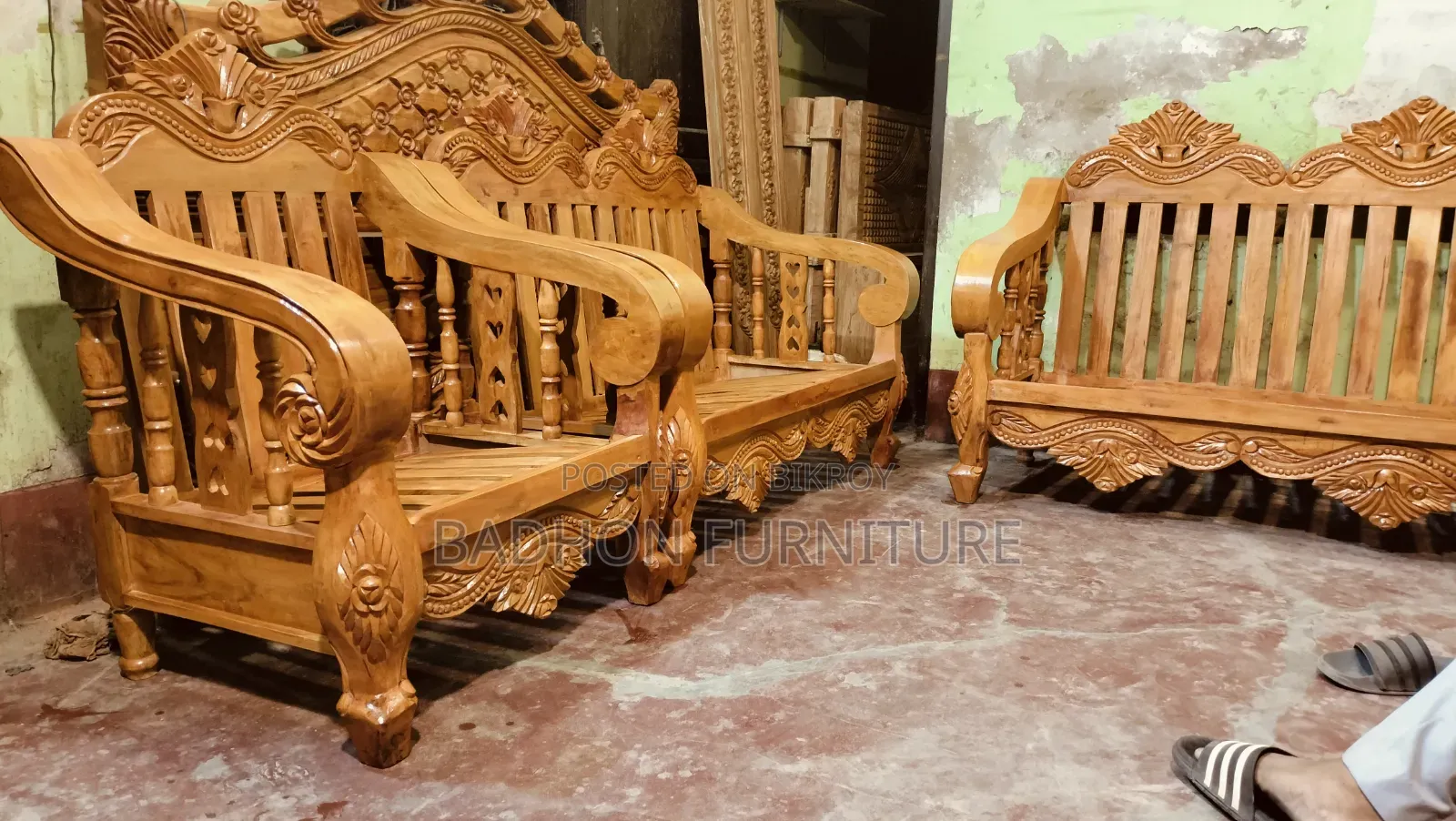Victorian Sofa Set, New