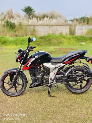 টিভিএস আপাচে আরটিআর ১৬০ ৪ভি ২০২১ ব্ল্যাক