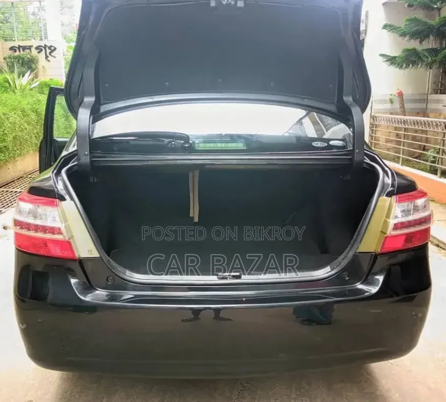 Toyota Premio 1.5 Front-Wheel Drive 2010 Black