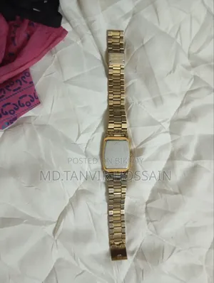 লরিন সুইস (অরিজিনাল)