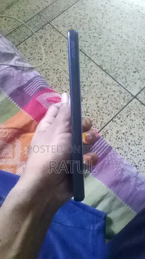 Itel 4 Gigabytes Black
